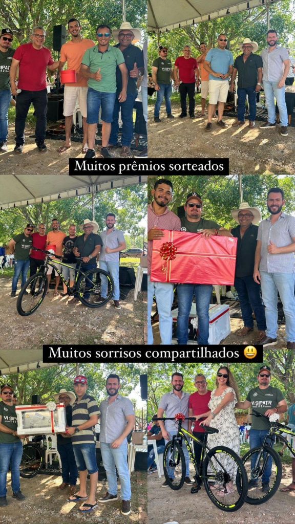 Momento destacado do evento com colaboradores exibindo prêmios grandes, como bicicletas e caixas de brindes. Texto sobreposto diz "Muitos prêmios sorteados" e "Muitos sorrisos compartilhados 😀", transmitindo a alegria do dia.
